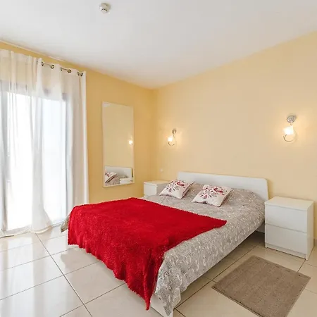 Lejlighed Two Bedroom Paraiso